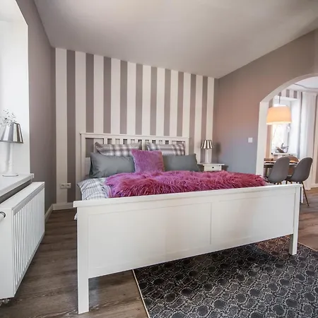 Appartement In Reizvoller Umgebung , Cleaning Included Apartment *